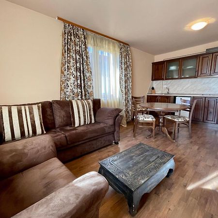 Private Apartments Next To Bellevue Residence Bansko Exterior foto