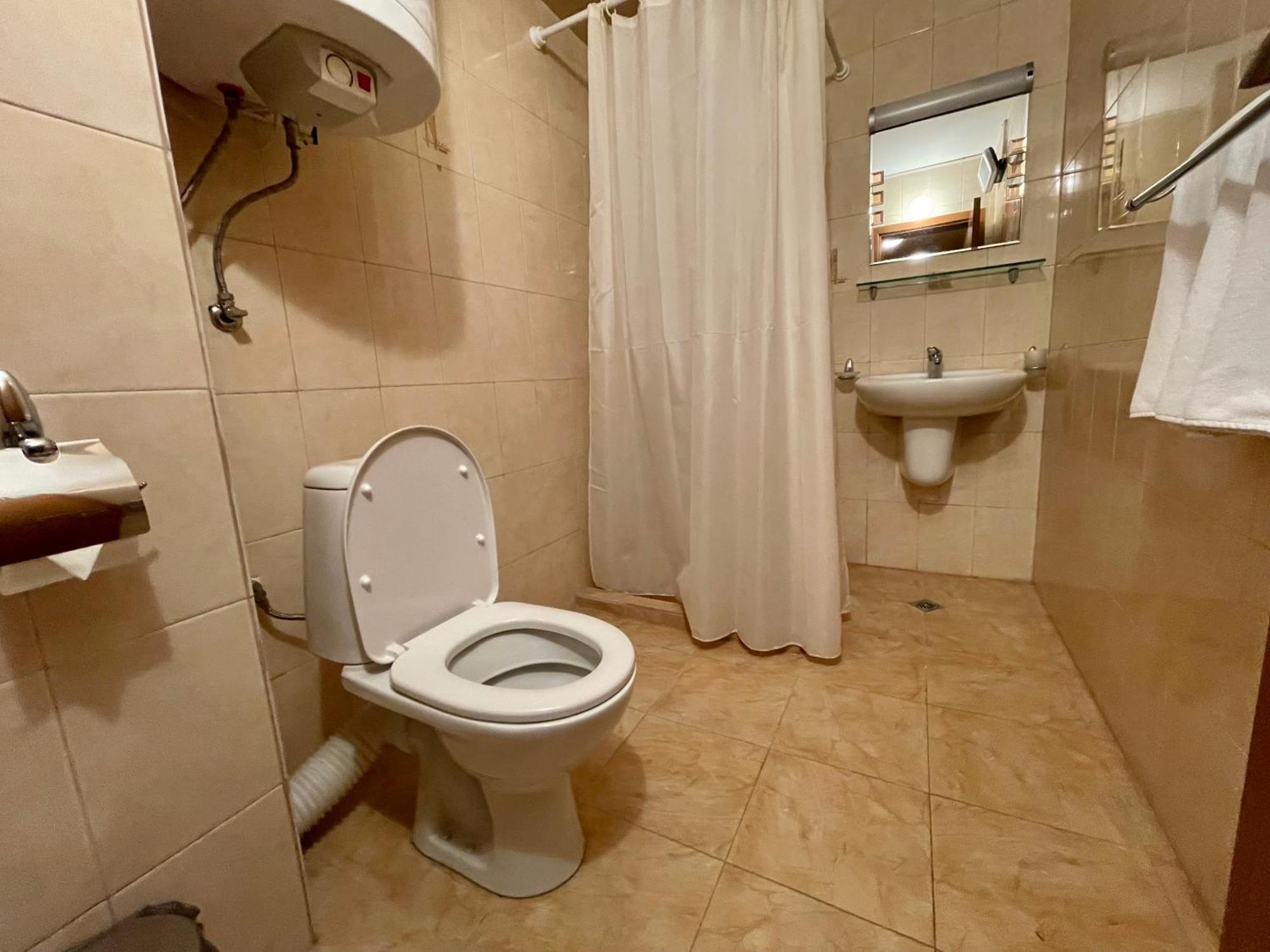 Private Apartments Next To Bellevue Residence Bansko Exterior foto